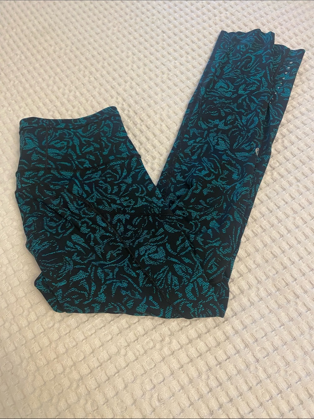 Lululemon 6 fast n free leggings